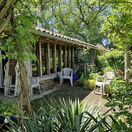 Gite Avec Piscine, Boulodrome, Spa Σπίτι διακοπών *